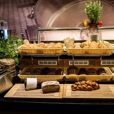 Holiday Inn Lodz By Ihg-3
