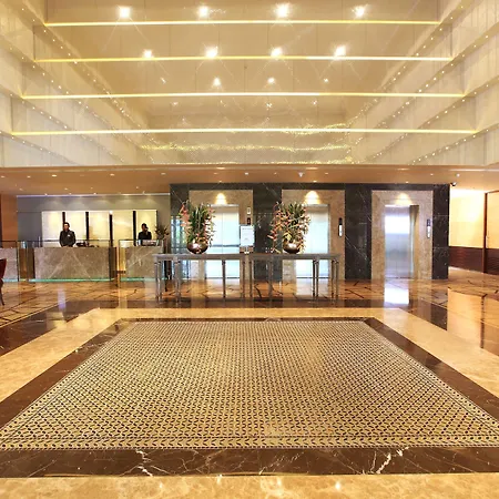 Radisson Blu Hotel Chennai City Centre-2