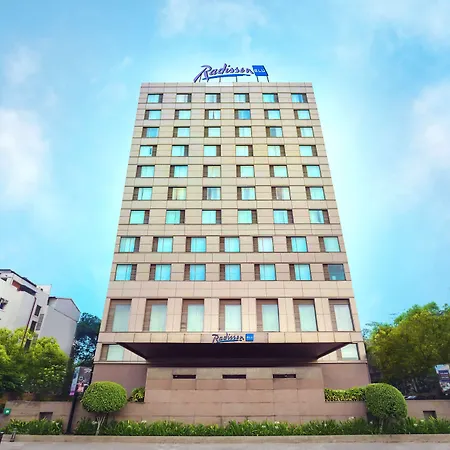 Radisson Blu Hotel Chennai City Centre-2