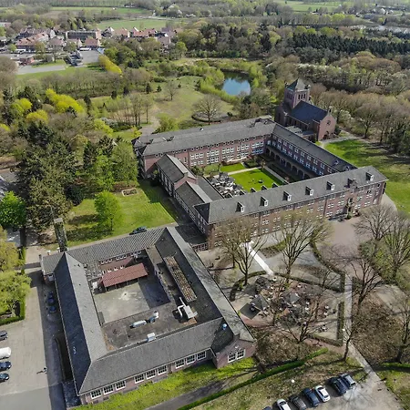 Fletcher Kloosterhotel Willibrordhaeghe-2