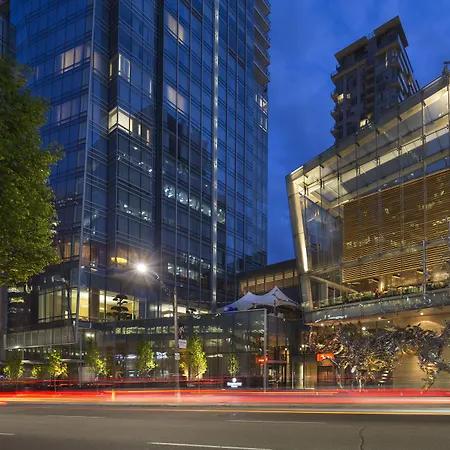 Shangri-La Toronto-2