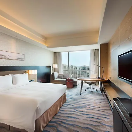 Hilton Yantai Golden Coast-3