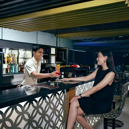 Platinum Adisucipto Hotel & Conference Center-2