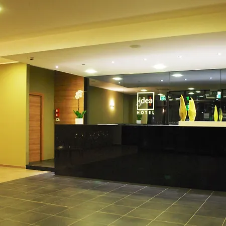 Idea Hotel Plus Savona-3