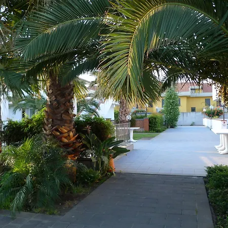 King'S House Hotel Resort-2