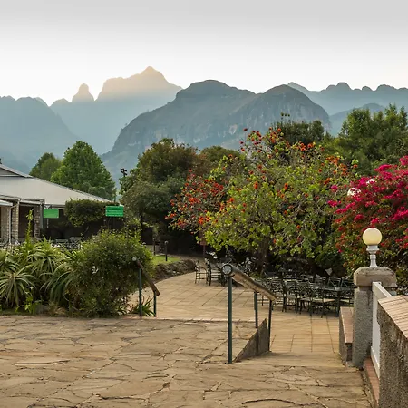Cathedral Peak Hotel-3