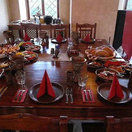 Chateau Zbiroh-3
