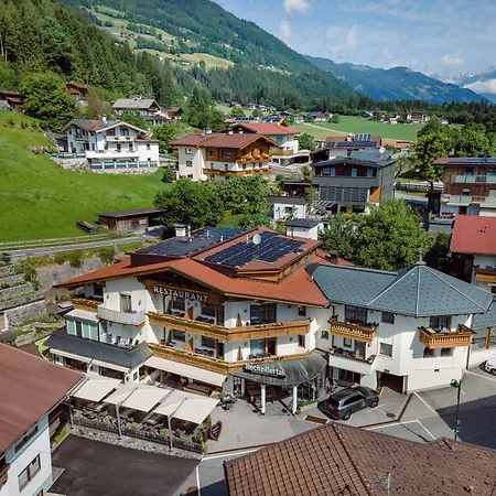 Kraeuterhotel Hochzillertal-3