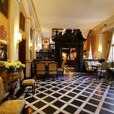 Schlosshotel Hugenpoet-2