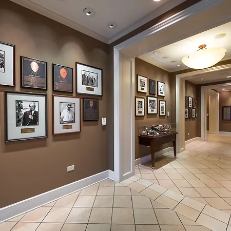 The Glen Club-3