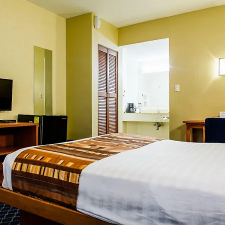 American Inn Hotel&Suites Delicias-2