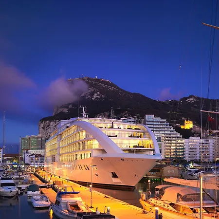 Sunborn Gibraltar-2