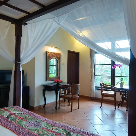 Cempaka Belimbing Villa-3