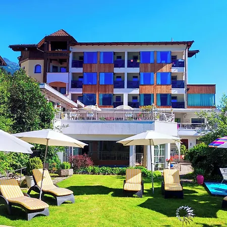 Alpenhotel Stefanie-3