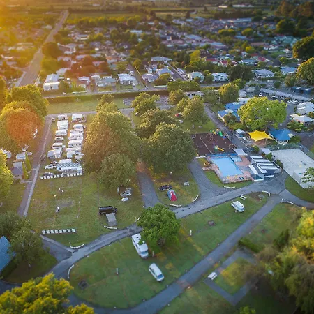 Hastings Top 10 Holiday Park-2