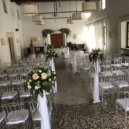 Hotel Villa Policreti-2