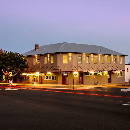 Pier Hotel Coffs Harbour-3