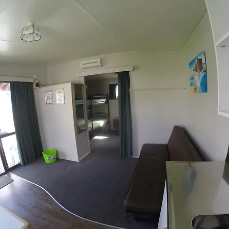 Cosy Corner Holiday Park-3