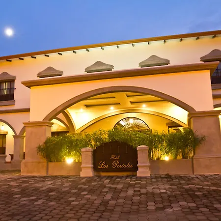 Hotel Los Portales-2