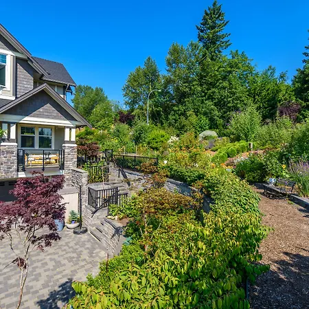 Brookside Inn Boutique Hotel-3