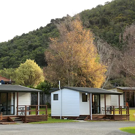 Parklands Marina Holiday Park-3