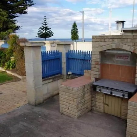 Esperance Beachfront Resort-2