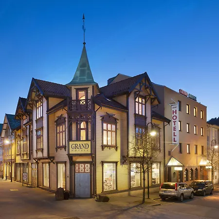 Grand Hotel Egersund-2
