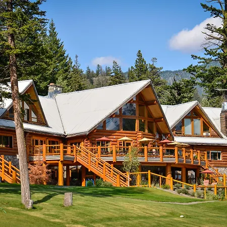 Tyax Lodge & Heliskiing-3