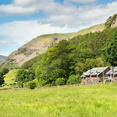 The Lodge In The Vale-3