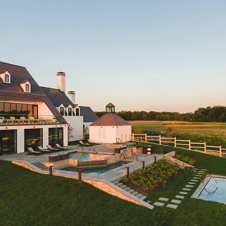 Inns Of Aurora Resort & Spa-2