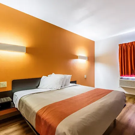 Motel 6-Jourdanton, Tx-3