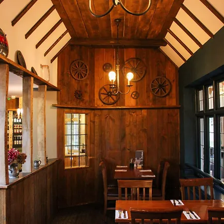 The White Hart-3