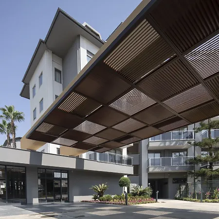 Green Garden Resort & Spa Hotel-3