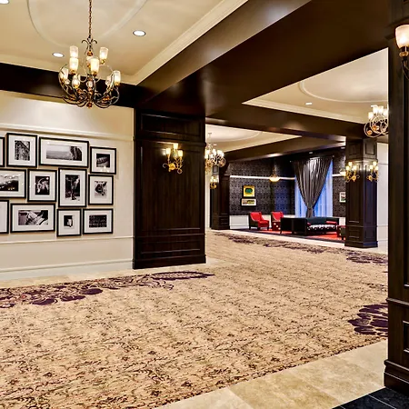 Saratoga Casino Hotel-3
