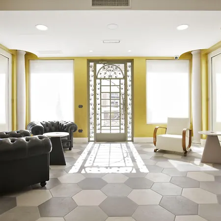Hotel Al Campanile - Luxury Suites & Apartments-2