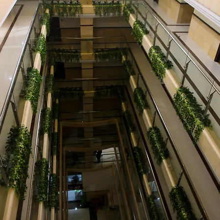 Queen Plaza Hotel-3