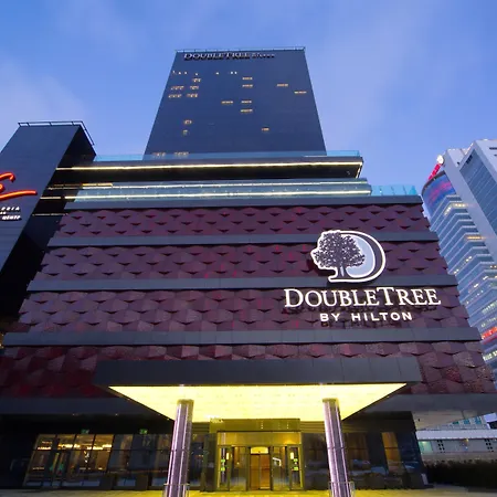 Doubletree By Hilton Minsk-2