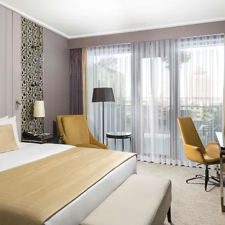 Doubletree By Hilton Minsk-3