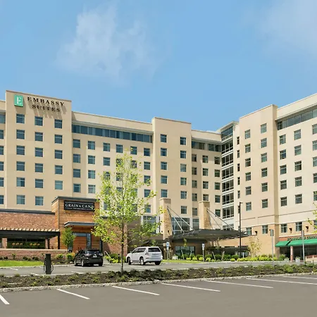 Embassy Suites By Hilton Berkeley Heights-2