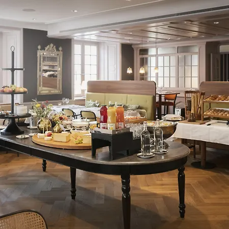Boutique Hotel La Couronne-3