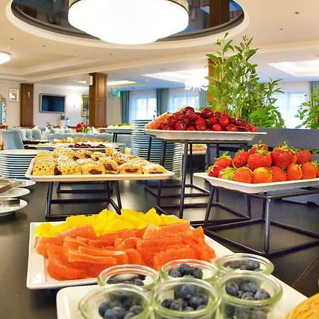 Palac Mortegi Hotel & Spa - Konferencje Dla Biznesu - Restauracja, Spa, Basen, Sauny, Jazda Konna, Mini Zoo, Animacje Dla Dzieci - Luksus, Relaks I Przyroda W Jednym!-3