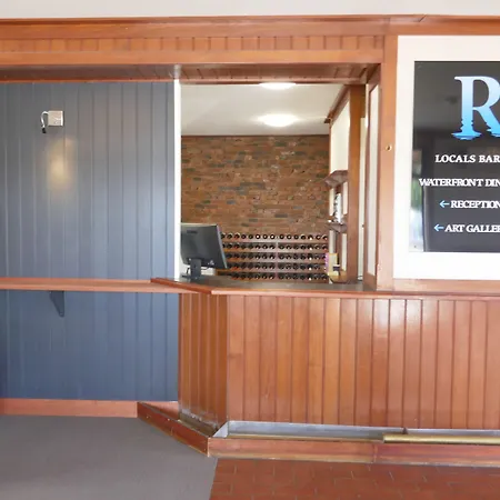 Rosevears Riverview Hotel-3