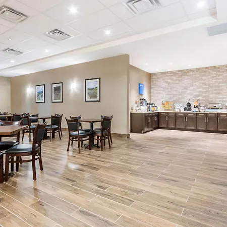 Comfort Inn & Suites Merritt-2
