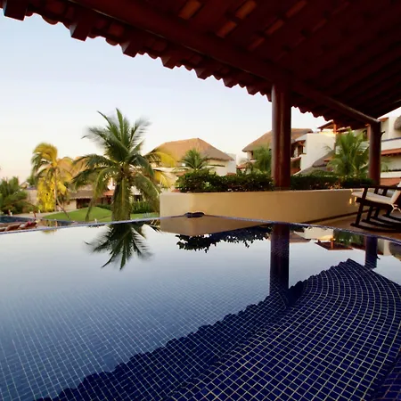 Las Palmas Luxury Villas-3