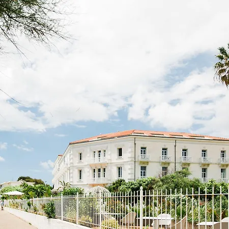 Grand Hotel Des Sablettes Plage, Curio Collection By Hilton-3