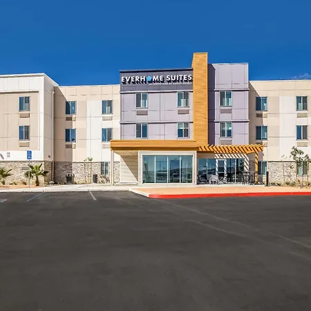 Everhome Suites Corona-3