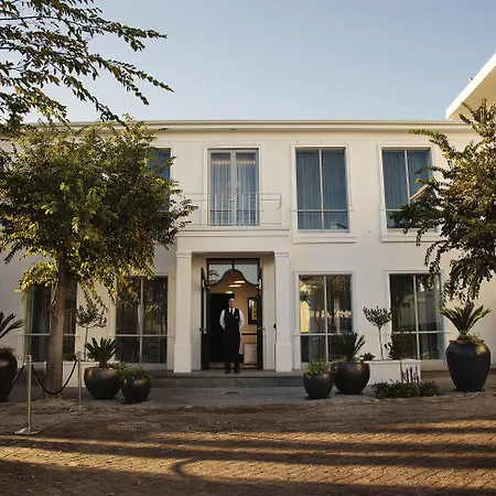 The Manor House At The Queen Victoria Hotel By Newmark-2