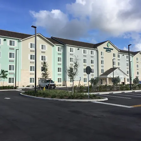 Woodspring Suites Miami Southwest-3