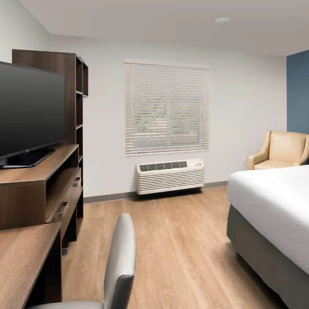 Woodspring Suites Miami Southwest-2