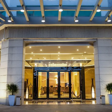 Royale Signature Hotel-3